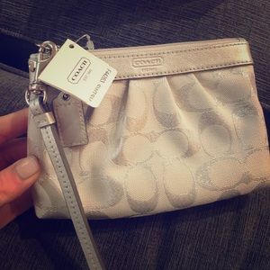 Coach Wristlet [New with Tags]